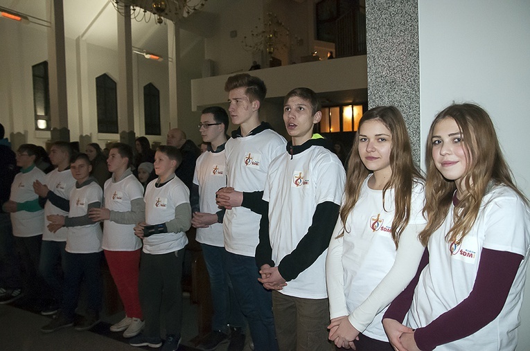 Symbole ŚDM w Białogardzie