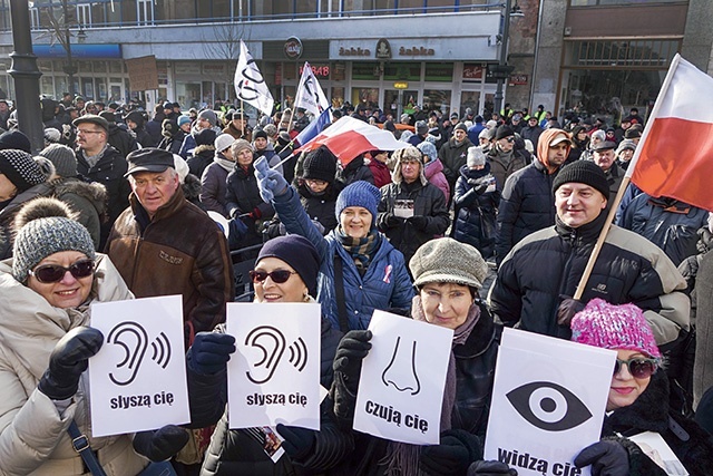 Manifestacja KOD 23.01.2016 r. w Łodzi