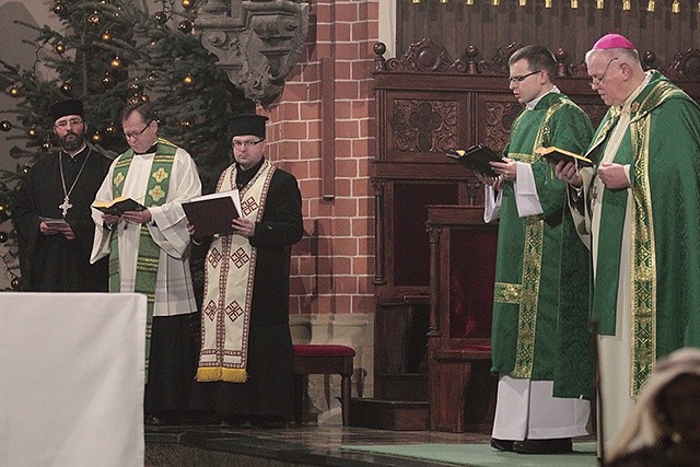  Obecność członków wielu wyznań chrześcijańskich w naszej diecezji jest wynikiem wojen. Ale to nie znaczy, że nie można żyć w pokoju