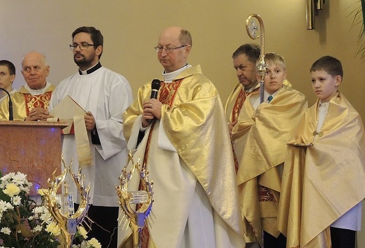 Znaki Bożego Miłosierdzia w Janowicach