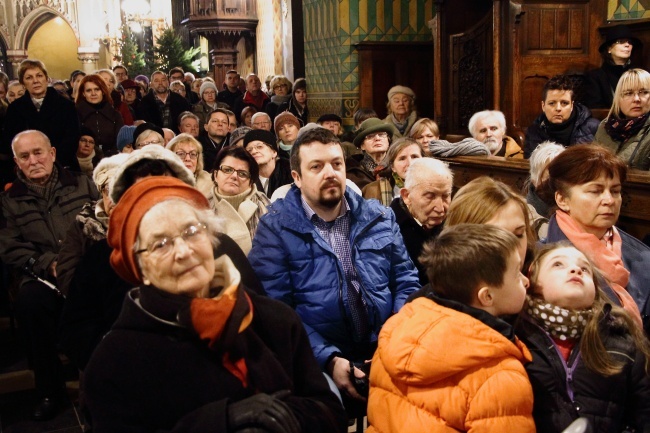 Koncert "Kolędy do nieba" 2016