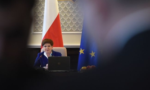 "500 plus" przyjęte przez rząd