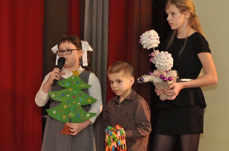 Przedstwienie o m. Kolumbie Róży Białeckiej
