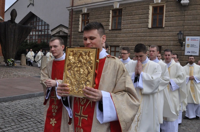 Święcenia bp. Leszka Leszkiewicza, cz. I