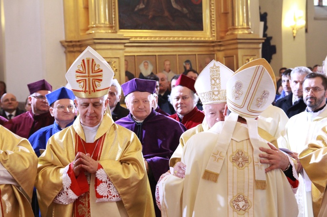 Święcenia biskupie ks. Leszkiewicza, cz. I. Liturgia i ryt święceń