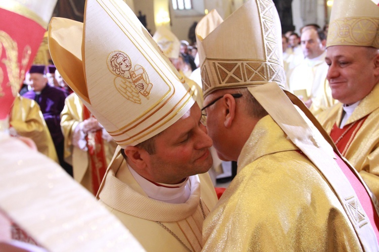 Święcenia biskupie ks. Leszkiewicza, cz. I. Liturgia i ryt święceń