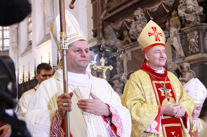 Święcenia biskupie ks. Leszkiewicza, cz. I. Liturgia i ryt święceń