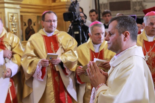 Święcenia biskupie ks. Leszkiewicza, cz. I. Liturgia i ryt święceń