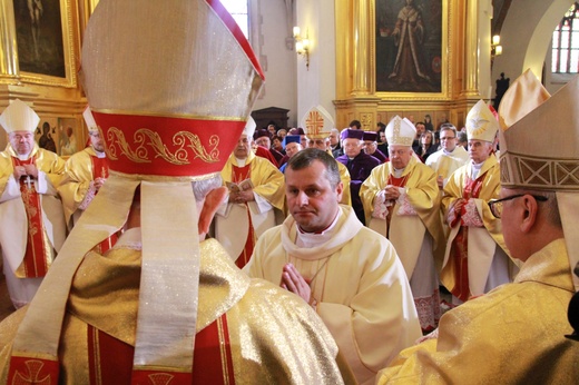 Święcenia biskupie ks. Leszkiewicza, cz. I. Liturgia i ryt święceń