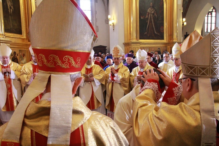 Święcenia biskupie ks. Leszkiewicza, cz. I. Liturgia i ryt święceń