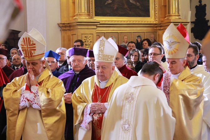 Święcenia biskupie ks. Leszkiewicza, cz. I. Liturgia i ryt święceń