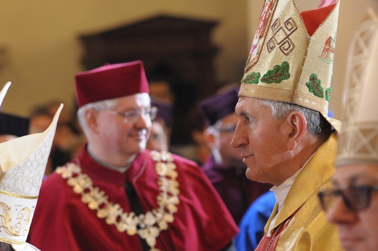 Święcenia biskupie ks. Leszkiewicza, cz. I. Liturgia i ryt święceń