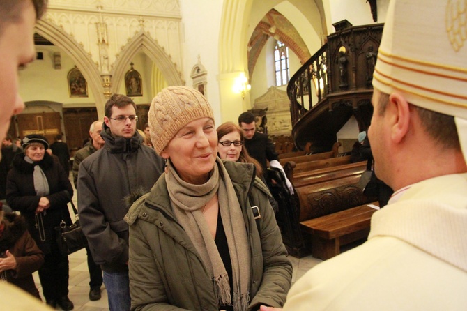 Święcenia biskupie ks. Leszkiewicza, cz. II. Goście i życzenia.