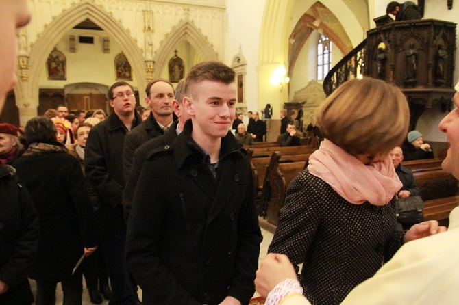 Święcenia biskupie ks. Leszkiewicza, cz. II. Goście i życzenia.