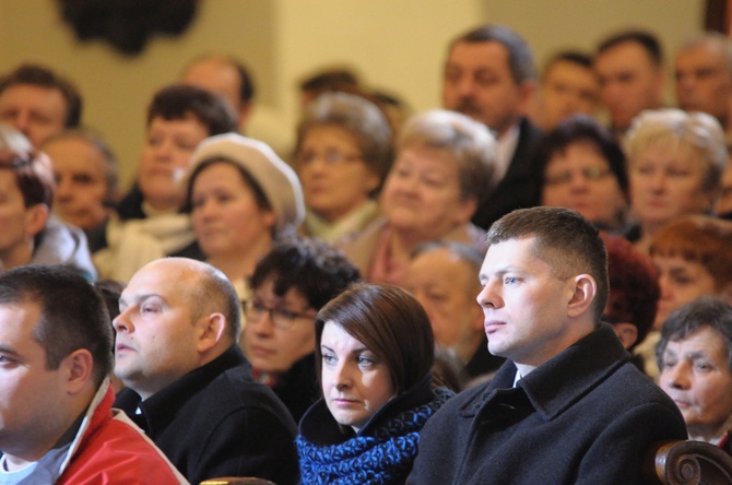 Święcenia biskupie ks. Leszkiewicza, cz. II. Goście i życzenia.