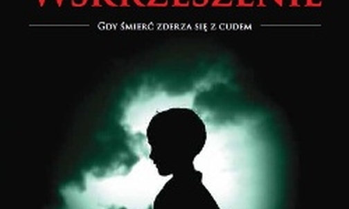 Mały chłopiec i wielka śmierć
