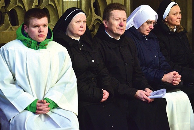  W diecezji świdnickiej służy ponad 500 księży, ojców i braci oraz sióstr zakonnych