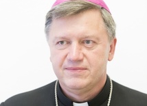 Abp Kupny na Wielki Post: przetłumaczmy Biblię