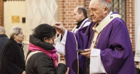 Zanim popiół spadnie na trumnę