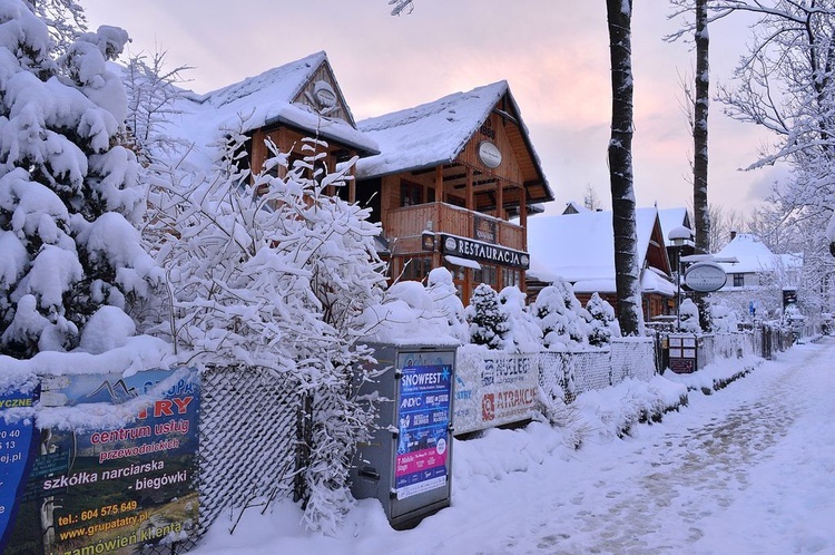 Zakopane w śniegu