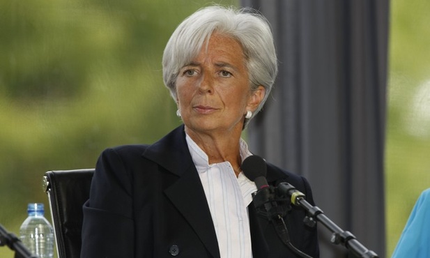 Lagarde porządzi MFW dłużej