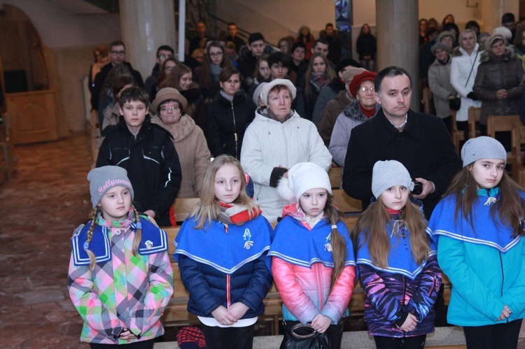 Spotkanie młodzieży w Pustkowie Osiedlu