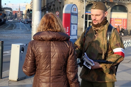 Żołnierze Państwa Podziemnego na ulicach 