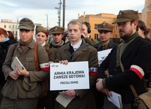 Żołnierze Państwa Podziemnego na ulicach 