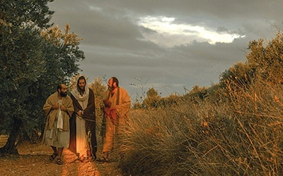W filmie Óscara Parra de Carrizosa na pierwszym planie przez cały czas obecni są przede wszystkim Jezus i apostołowie