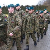 Piechurzy pokonali trasę ze Słupczy do Sandomierza 