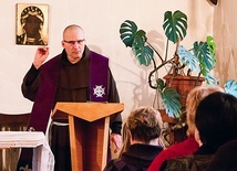 Ojciec Waldemar Polczyk OFM na jednej z konferencji mówił o konflikcie przyjemności z miłosierdziem