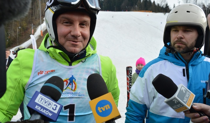 Andrzej Duda na nartach w Rabce
