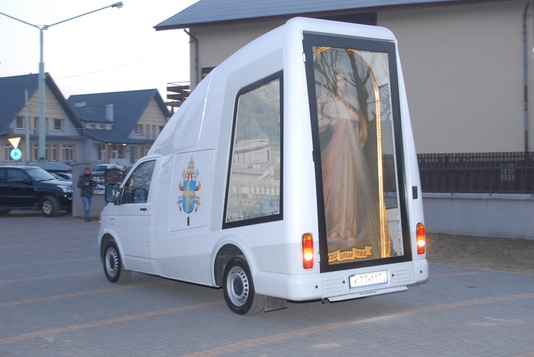 Nawiedzenie w parafii św. Krzyża w Dębicy