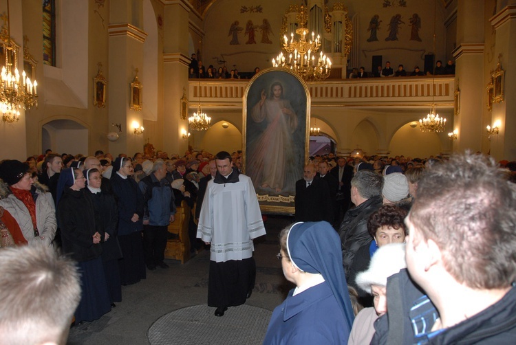 Nawiedzenie w parafii św. Jadwigi w Dębicy