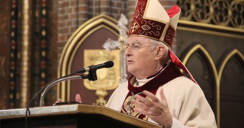 - Misjonarze potrzebują naszych modlitw i naszego wsparcia materialnego - podkreślił abp Hoser