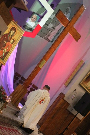 Symbole ŚDM w Kostrzynie nad Odrą