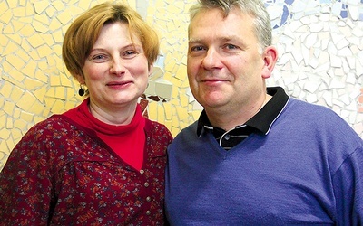  – Wioleta i Andrzej Irzykiewiczowie z Nowej Soli są małżeństwem od 19 lat i mają 7 dzieci. Od 25 lat należą do wspólnoty neokatechumenalnej