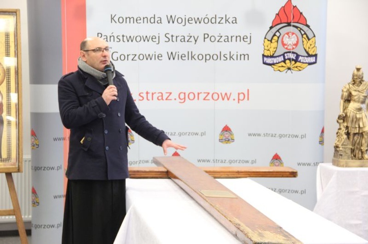 Znaki ŚDM u strażaków