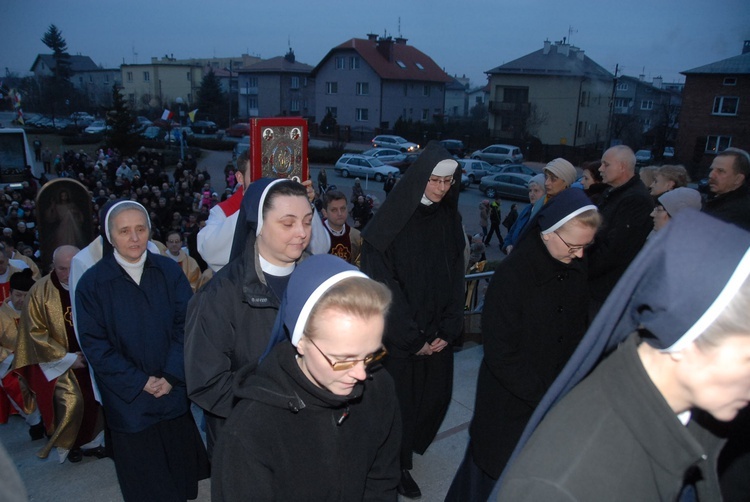 Nawiedzenie w par. Miłosierdzia Bożego w Dębicy