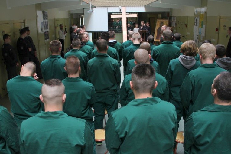 Znaki ŚDM w Areszcie Śledczym w Międzyrzeczu