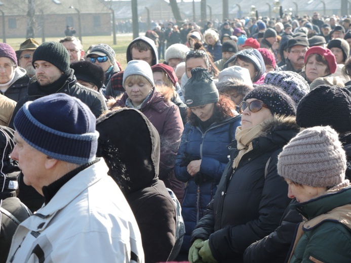 Droga Krzyżowa na terenie KL Auschwitz-Birkenau