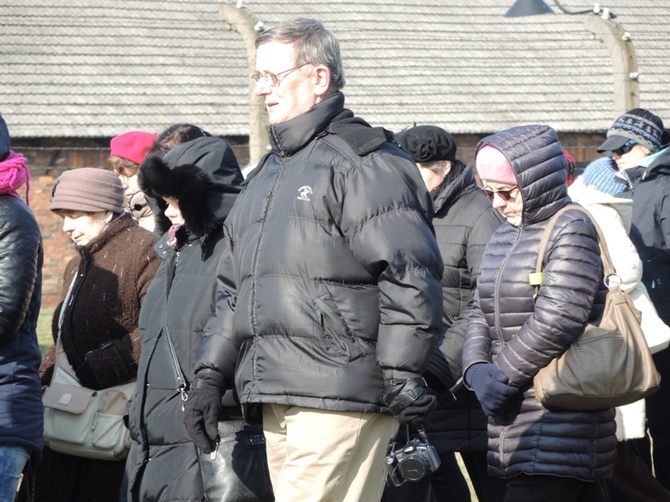 Droga Krzyżowa na terenie KL Auschwitz-Birkenau