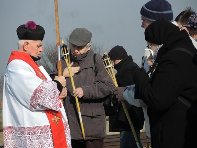 Droga Krzyżowa na terenie KL Auschwitz-Birkenau