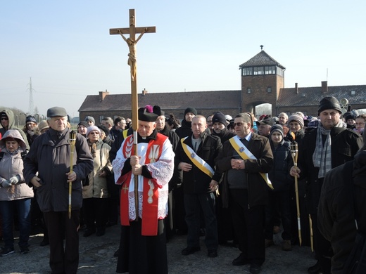 Droga Krzyżowa na terenie KL Auschwitz-Birkenau