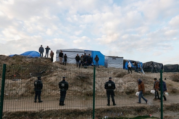 Mieszkańcy Calais: nie czujemy się bezpiecznie