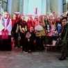 Teatralne Drogi Krzyżowe, przygotowywane przez młodych pod kierunkiem ks. Tomasza Jamki, wpisują się w przygotowania do ŚDM w parafii