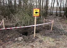 Arsenał przy drodze