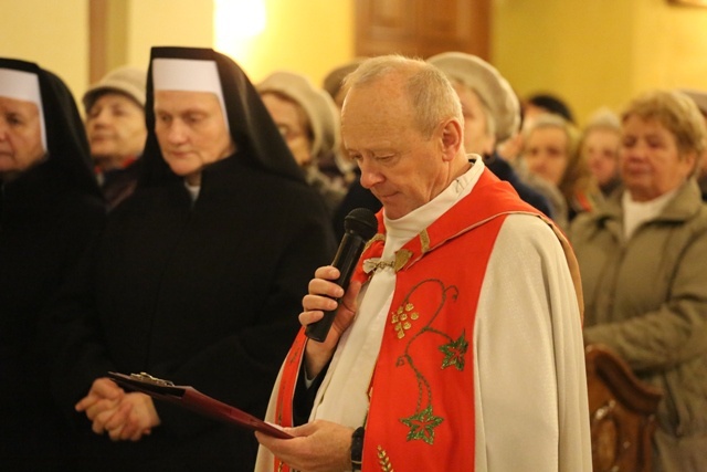 Znaki Bożego Miłosierdzia we Włosienicy