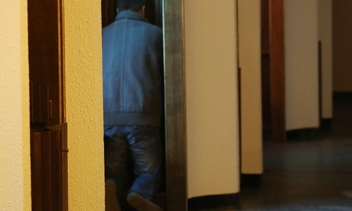Komunikat Diecezji Bielsko-Żywieckiej podkreśla obowiązek wspierania ofiar grzechu pedofilii i ujawniania winnych.