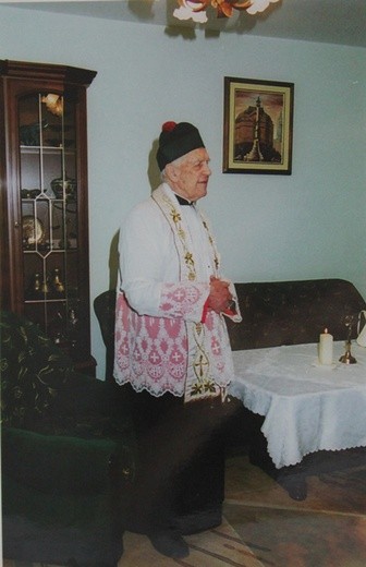 Śp. ks. Franciszek Rozwód na zdjęciach